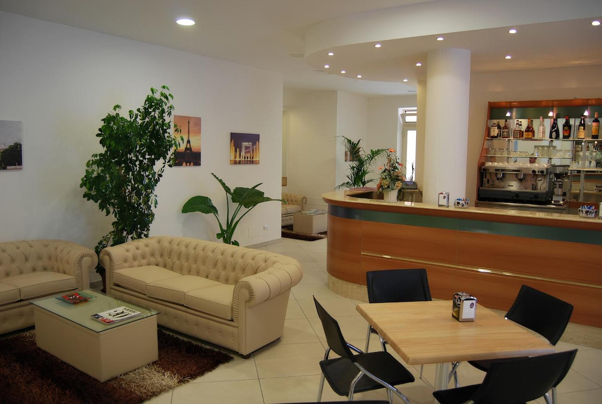 Eu Ropa Hotel Nereto Exteriér fotografie